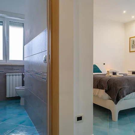 Domus Blu Aurelia شقة *