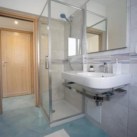 Domus Blu Aurelia *
