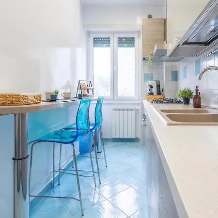 Domus Blu Aurelia *