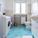 Domus Blu Aurelia